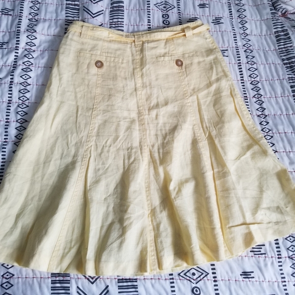 J Crew 100% Linen Light Butter Yellow Skirt 4 - Picture 2 of 8